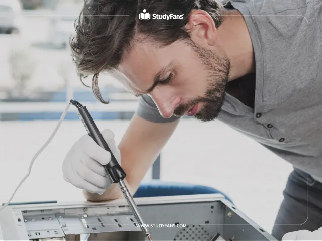 متطلبات يجب توافرها في طالب الهندسة الكهربائية متطلبات يجب توافرها في طالب الهندسة الكهربائية