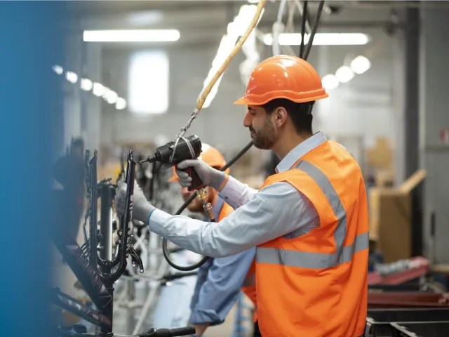 التخصصات العلمية المترابطة مع تخصص هندسة الإنتاج