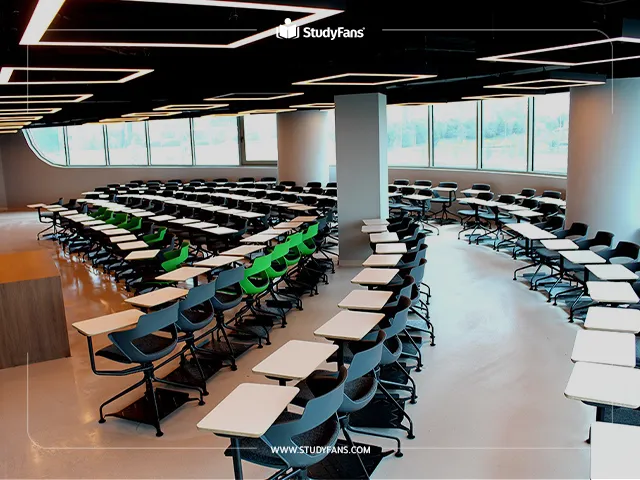 مميزات دراسة البرمجيات في استينيا مميزات دراسة البرمجيات في استينيا