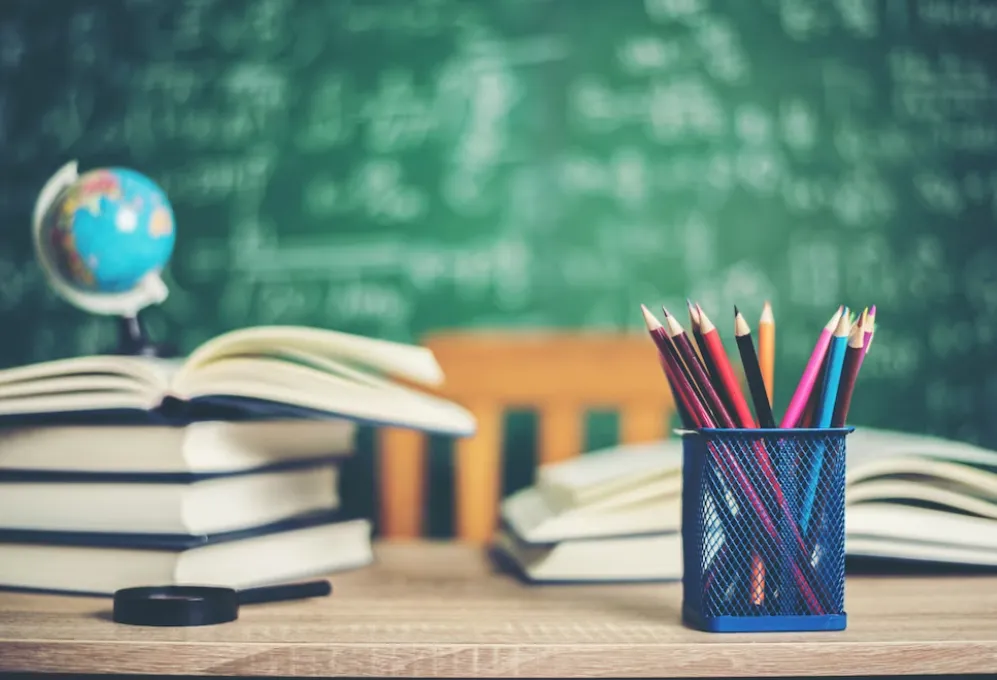 ما هو التعليم المدمج؟ ما هو التعليم المدمج؟