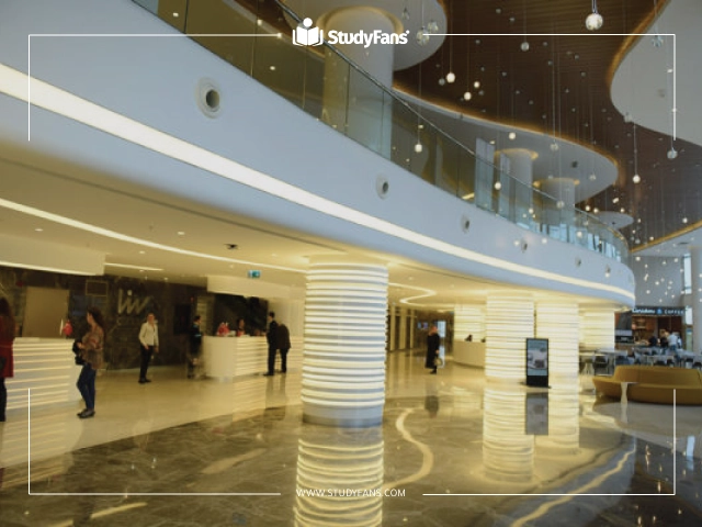 مميزات جامعة استينيا مميزات جامعة استينيا