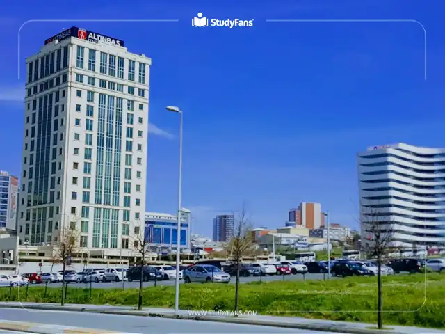 دراسة الصيدلة في جامعة التن باش